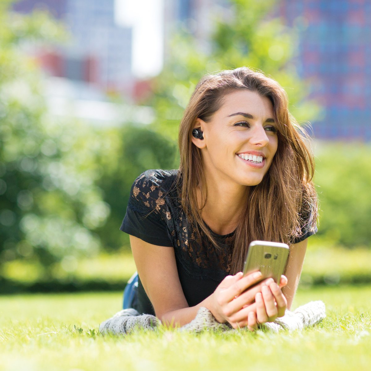 These earbuds are a reﬁned everyday accessory with the best true wireless stereo sound experience #truewireless goo.gl/nkcDcQ
