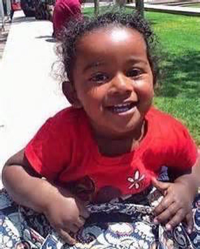 BAM_FI's tweet photo. Arianna Fitts remains #MISSING. Arianna was last seen Feb 2016 (San Francisco, Calif). 

Mother found dead on 4/8/16

#HelpUsFindArianna https://t.co/TeS10u3vO6