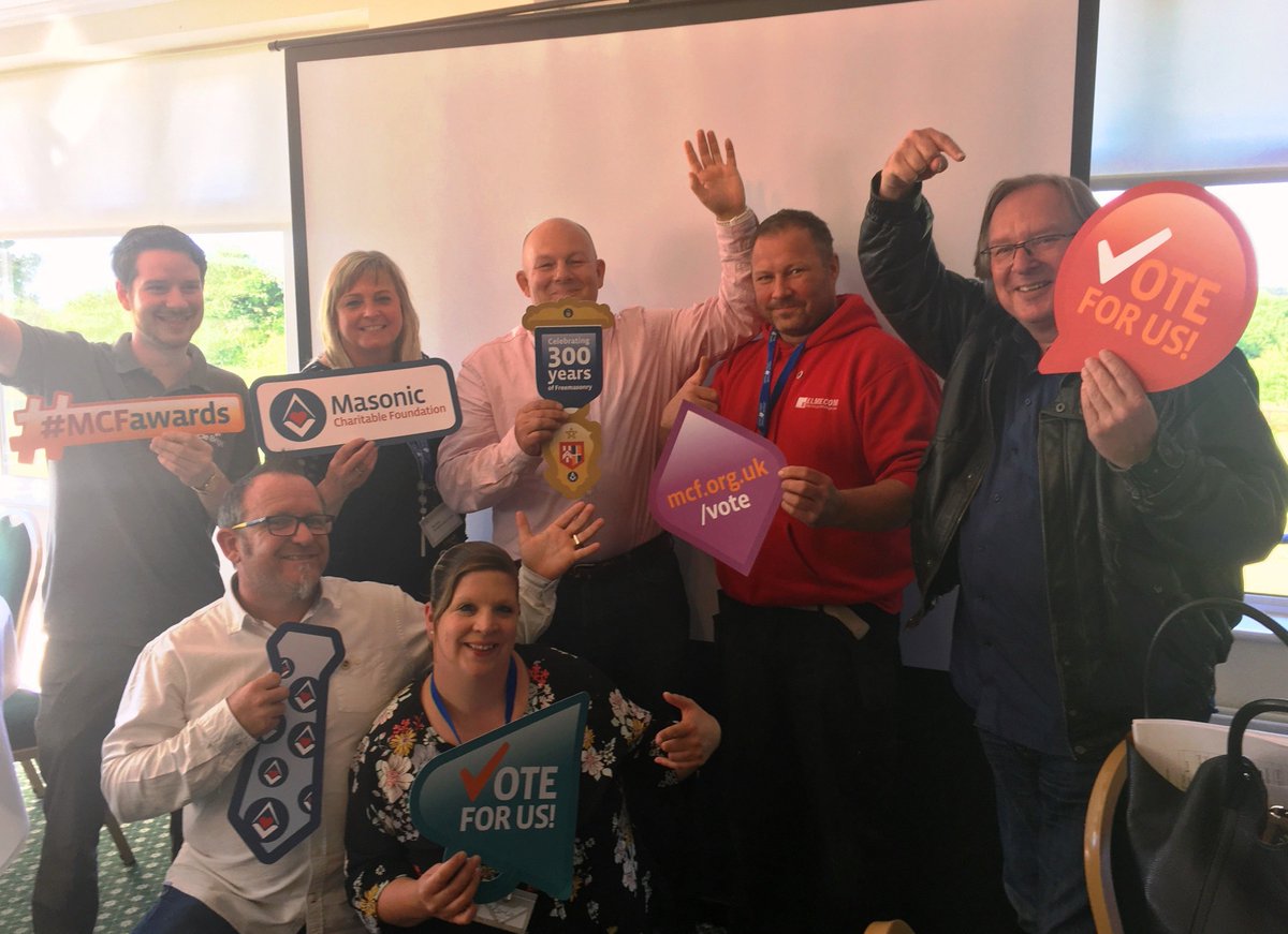 HappyDays_UK's tweet photo. Thx @whitehotvans @VehicleBright VOTE HERE > https://t.co/WWelh3Sr7r and retweet to help us win £25K for trips for brave kids #MCFawards https://t.co/HmCfjSSmpy