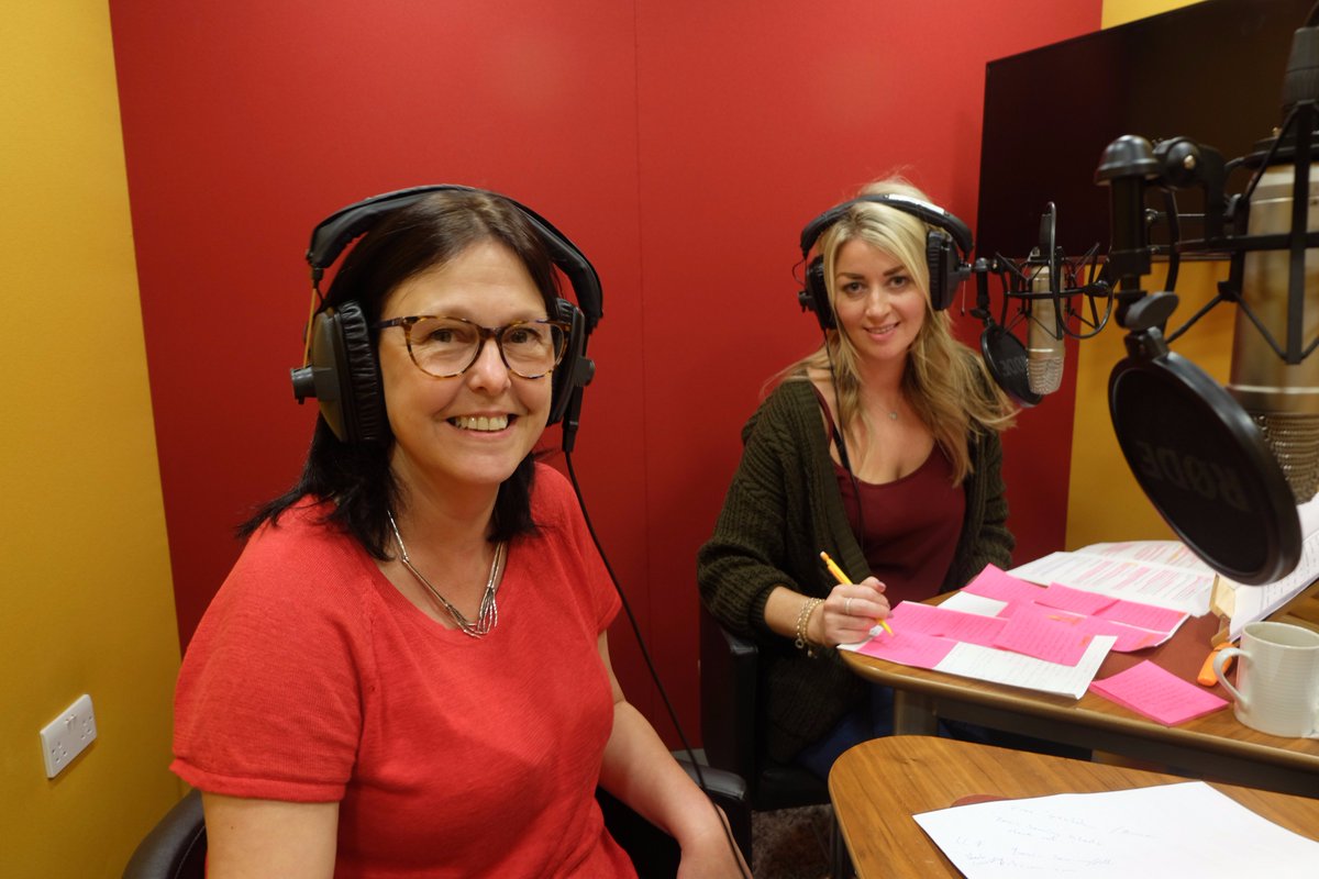 ONbroadcast's tweet photo. Savvy sewing for heart research! Donna McGinnigle, @bhf & Jax Black, London College of Fashion here to chat about #TheBigStitch initiative! https://t.co/ceoSXDwral