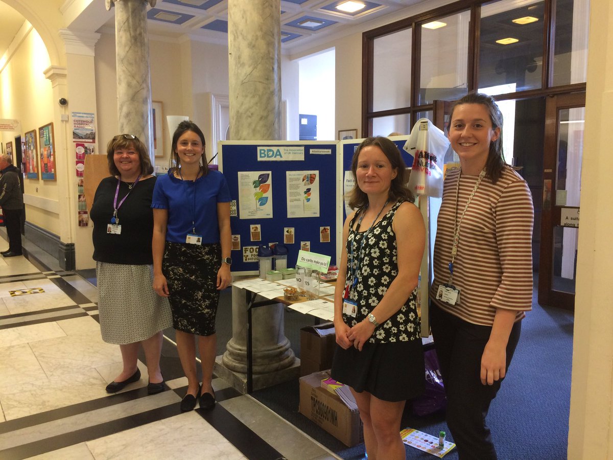 gemkirkby's tweet photo. Cheltenham Dietitian's celebrating #dietitiansweek #factsnotfads @BrDieteticAssoc @gloshospitals #mythbusting https://t.co/jHweYZa7gz
