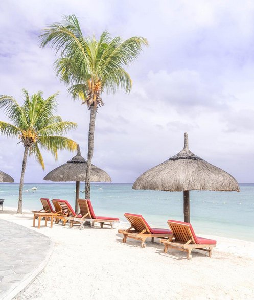 LeMeridienIleM's tweet photo. Hmmm which seat to choose? Loving the chance for endless relaxation in #Mauritius ! https://t.co/UnDtut8qqv