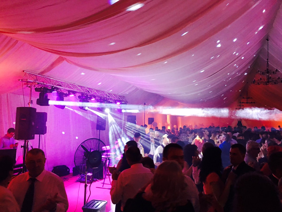 #schelaculumini #luminiarhitecturale #nuntadepoveste #atentialadetalii #thelightevents