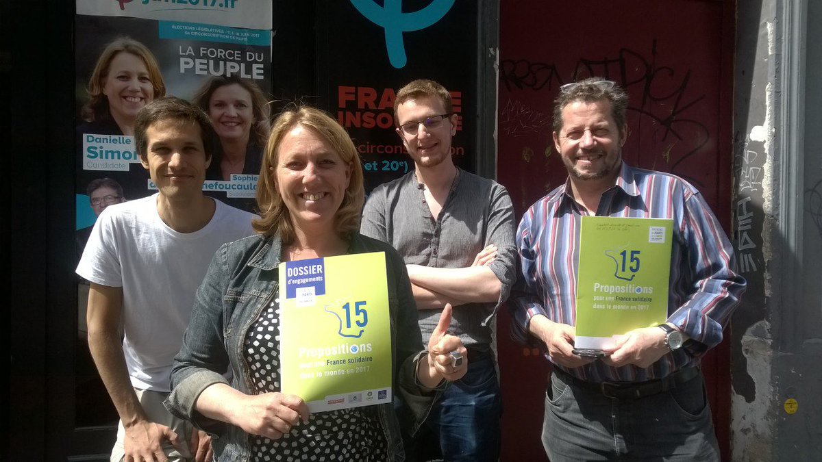 SimonnetDeputee's tweet photo. Avec les ONG de solidarité internationale @oxfamfrance @caritasfrance @ccfd_tsolidaire @PSo_ActionAid je m'engage pour #Solidarite2017 ! https://t.co/26qoaVb6qz