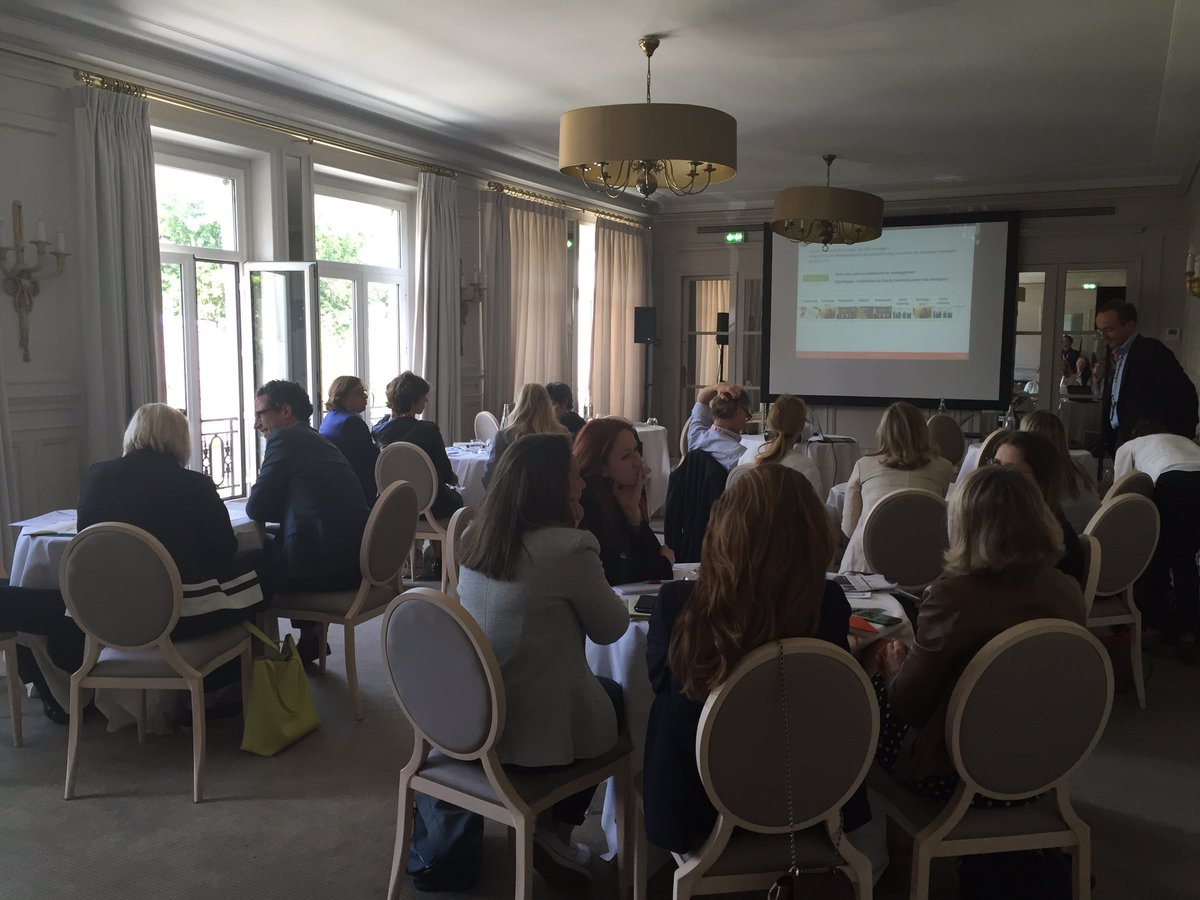 formetris's tweet photo. Ça bosse dur à l'atelier forMetris! Les échanges sont riches avec les participants à l'atelier #congresLTD https://t.co/GoWG6S1sIE