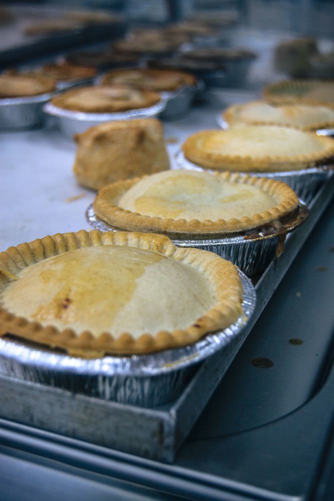 harryspantry1's tweet photo. Is there anything better for lunch than a freshly baked pie? Come down for one fresh out of the oven

#NotJustLakes #HarrysPantry https://t.co/wOOz9DxejA
