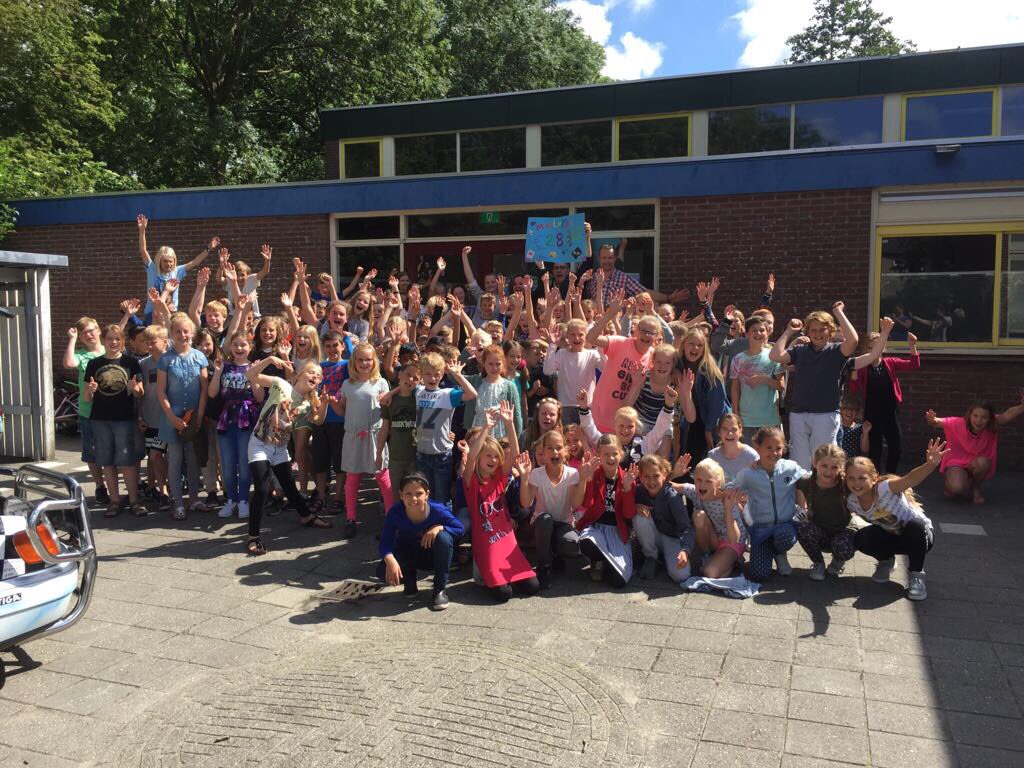 Basisschool De Rank heeft met haar sponsorloop op Koningsdag maar liefst 2.830 euro opgehaald voor Metakids. Fantastisch!