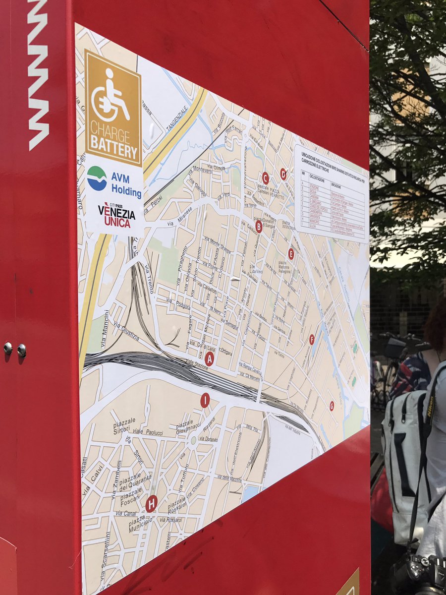 LuigiBrugnaro's tweet photo. #ChargeBattery | Nove diversi punti di ricarica localizzati presso le ciclostazioni bike sharing del @comunevenezia [staff] https://t.co/tlfuMcrX2Y