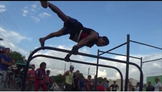 AngelAlmarales's tweet photo. Full Planche Stladdle 👣
Street Workout_Ciénaga ✌ https://t.co/iQ3lOrrovr