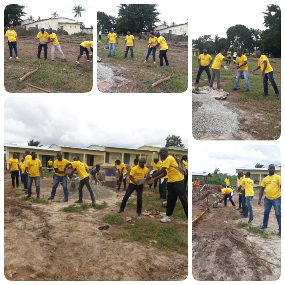 Karukera271's tweet photo. United to build epp Marchoux #YelloCare #ShareKnowledge  @MTNCotedIvoire https://t.co/LaEmtQuPtm