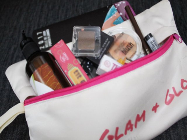 Dailyaddaa's tweet photo. Today Get A Right #VanityKit And Table: Tips
#dailyaddaa
Read here: https://t.co/NvbAW7yesw https://t.co/mppGhIU10h