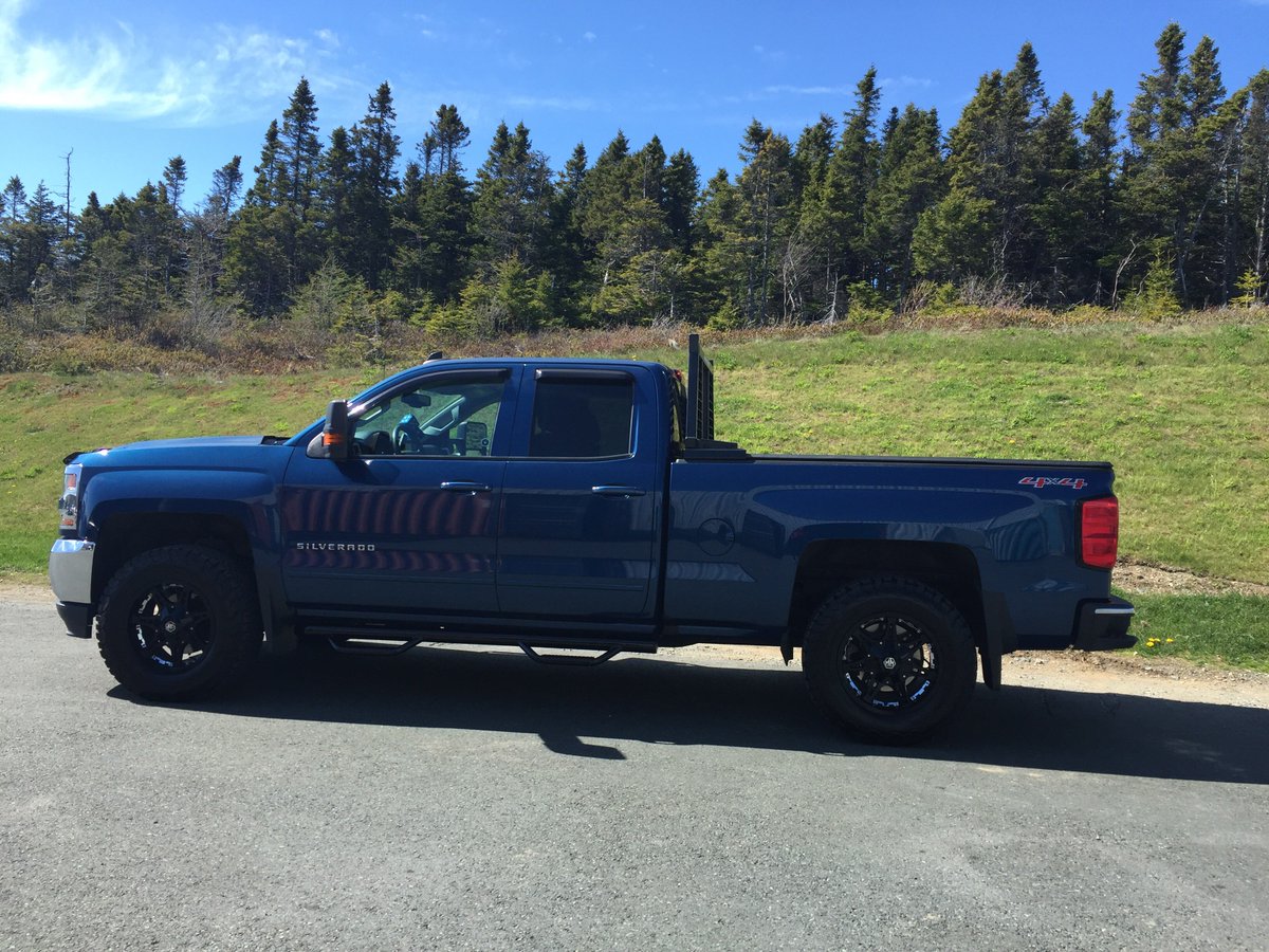 Newfoundtrucks On Twitter All New N Fab Steps Back Rack With Tonneau Cover Adapter Brackets And Mayhem Rims With Bfg K02 Tires Backrack Newfoundtrucks Https T Co L5t7vnjpuu