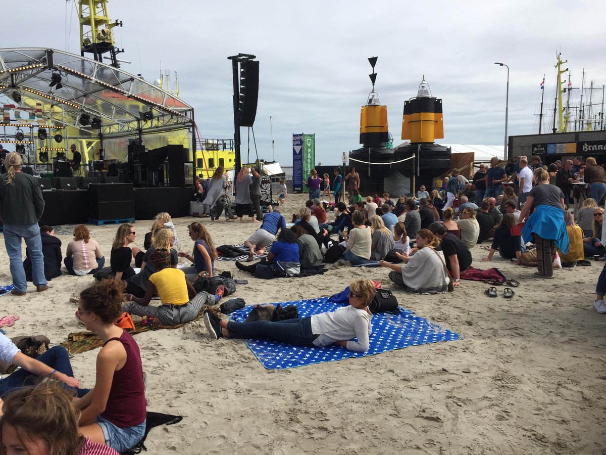 wizzymaps_com's tweet photo. Programma de Betonning zien voor vandaag? Ontdek het met Wizzymaps  https://t.co/gZypCVrvKT  @OerolFestival @InnofestNL https://t.co/9sje8pweBa