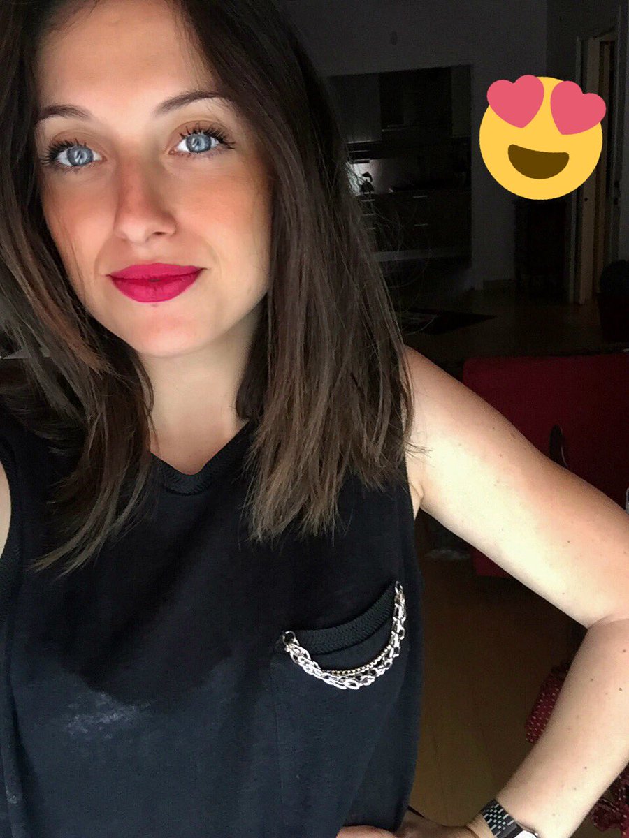 _Chicchina_'s tweet photo. #goodmood 🍬🍰 https://t.co/fyc23BvnOP