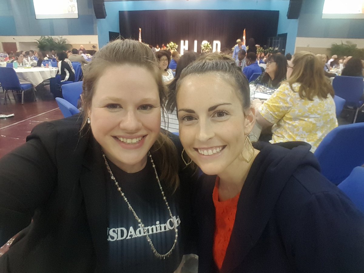 Keafer's tweet photo. Team Longfellow is represting at #HISDPLS! So glad to have Hannah as our new AP! @HannahVillarr19 #LeadershipDev1 #HISDLeaders https://t.co/BLH2EFzNZb