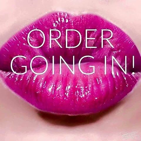 AvonRepAngie's tweet photo. Lovely #Witney customers - my #Avon order will be going on at 8pm. Please give me a shout if you need anything xx https://t.co/dUvoPkcGER