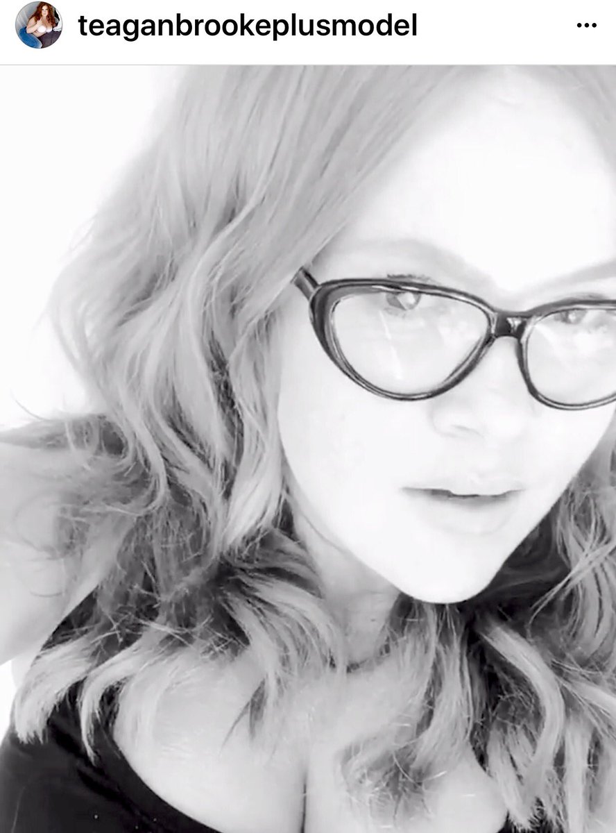 geekeyewear's tweet photo. ❤️🤓 #TeaganBrooke spotted in #geekeyewear style #cat06 watch her on #instagram https://t.co/rHCPnH6Gz6 @teaganbrooke @Eyecessorize @2020mag https://t.co/TskFZ8JtVt