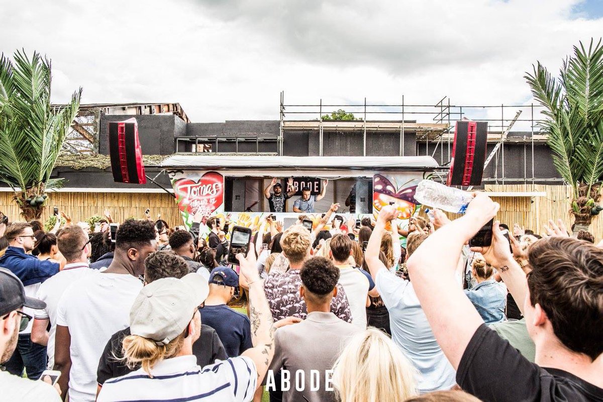 Late Replies tweet media