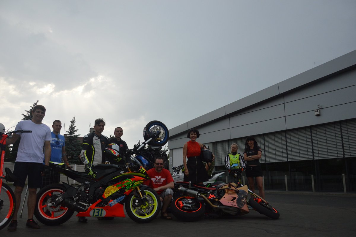QuallyPL's tweet photo. Our Motorsport team! #QuallyStuntTeam #StuntRiding #Motostunt #Stunt https://t.co/Ya3i9mdGtc