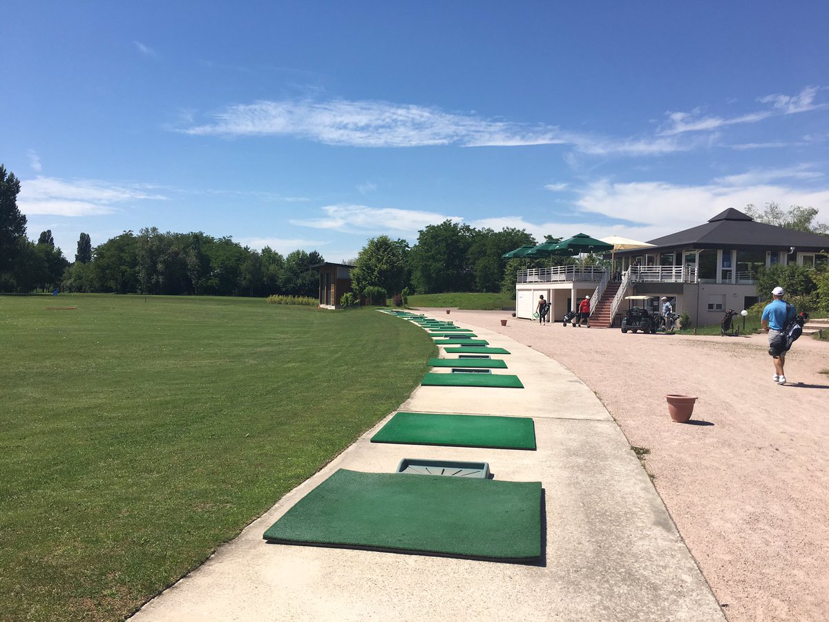 GolfduFort's tweet photo. Practice, venez vous détendre. #Golf #Practice #Alsace #Strasbourg https://t.co/WHWCgjXph8