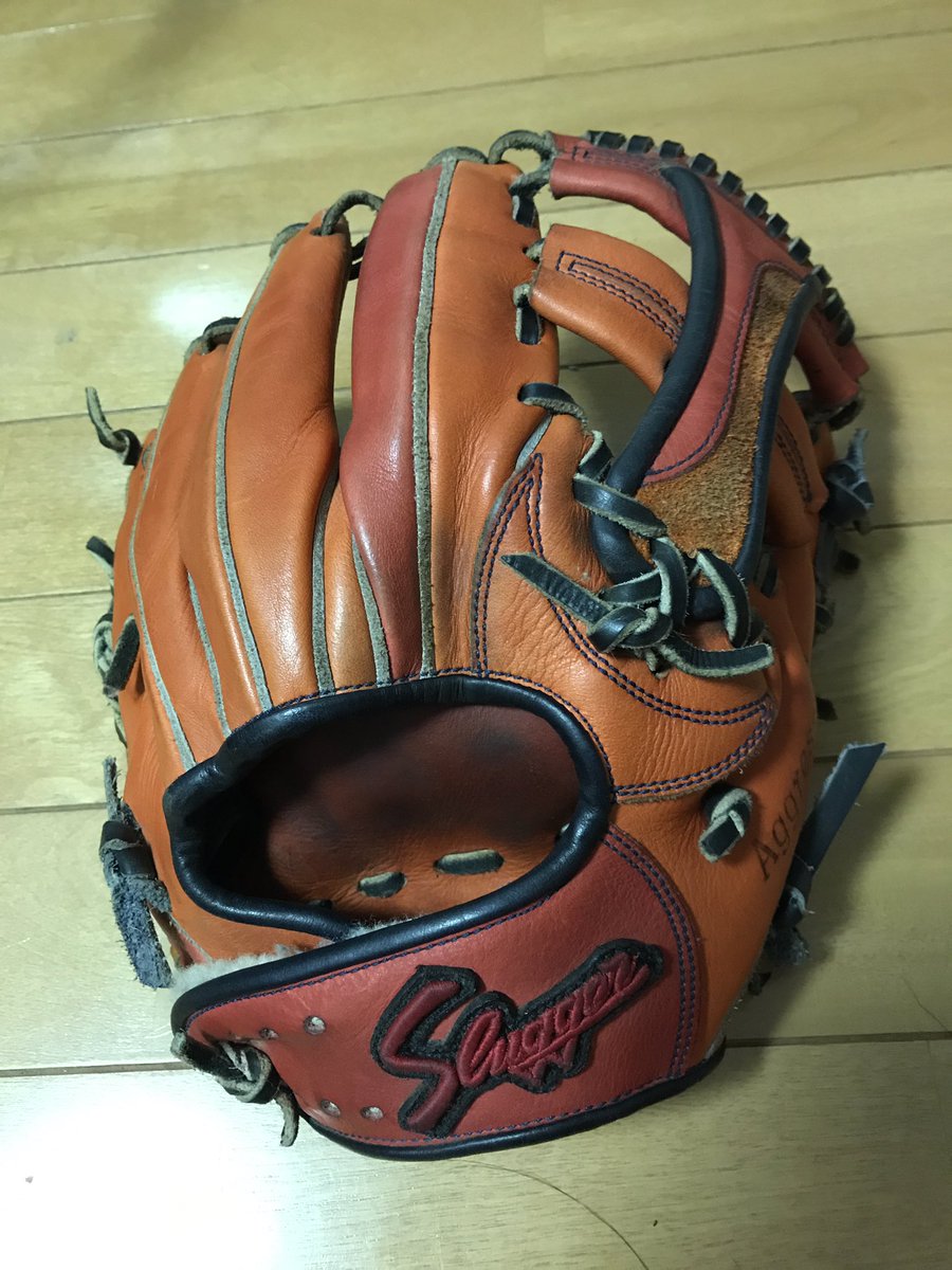 今日のトクサンTVに出して頂いた時に紹介したグローブですー！！最近