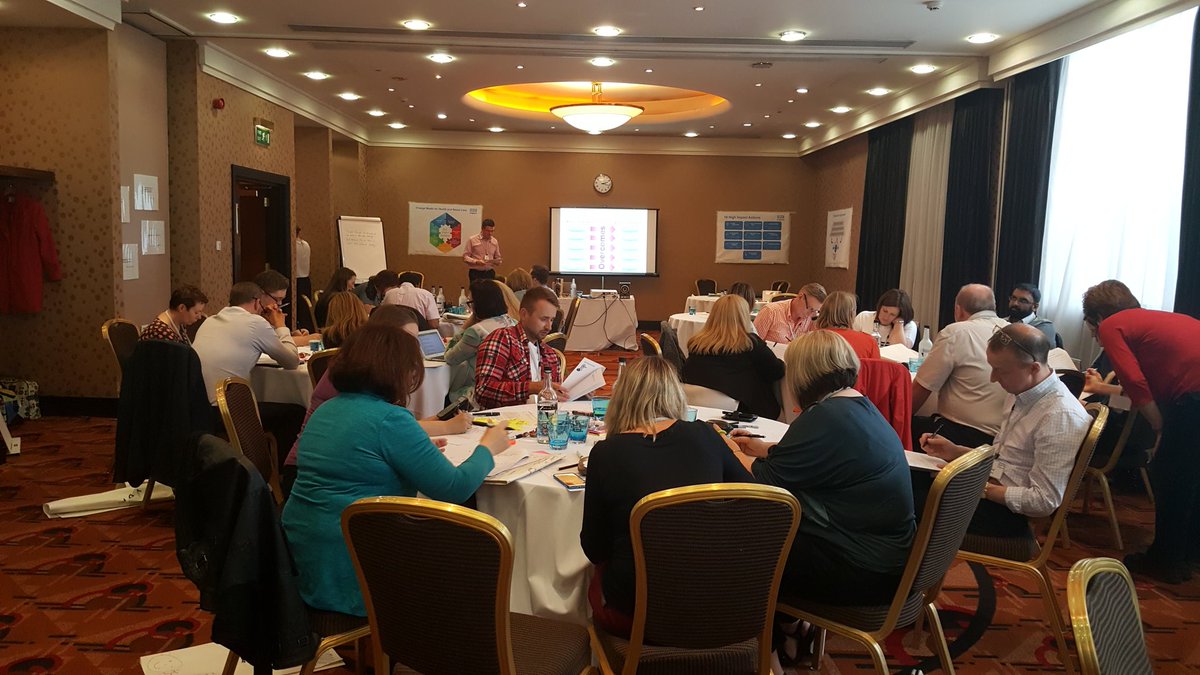 sheinazs's tweet photo. Leeds GPIL developing a compelling narrative the story of self, us & now #makingtime4care #gpfv @JoGodman @RachelHinde @robertvarnam https://t.co/IHlrRXeb0m