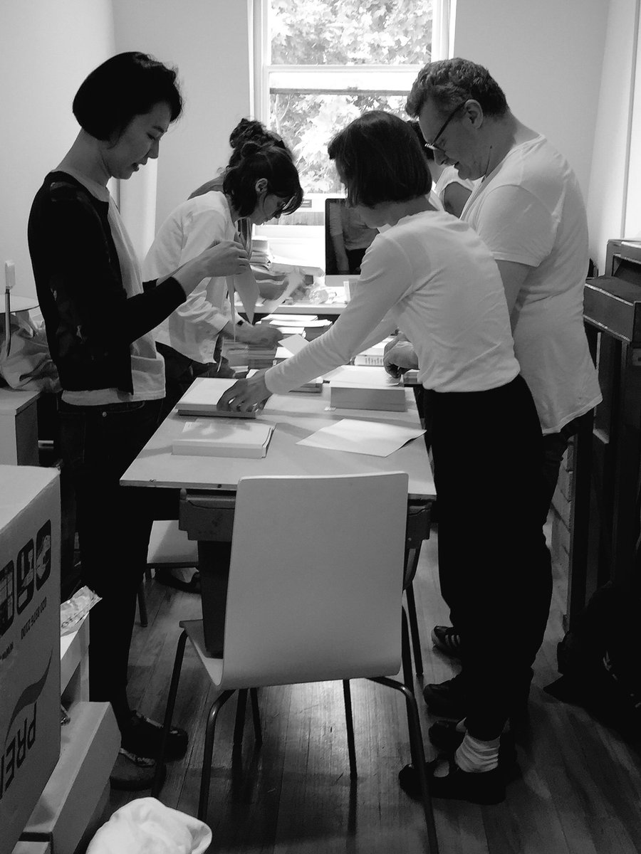 bookfutureslab's tweet photo. Oh. Here we go! Production line organised and the systematic compiling begins. #BookTestUnit @RCACommResearch @RCA https://t.co/LcmQe9oZV5