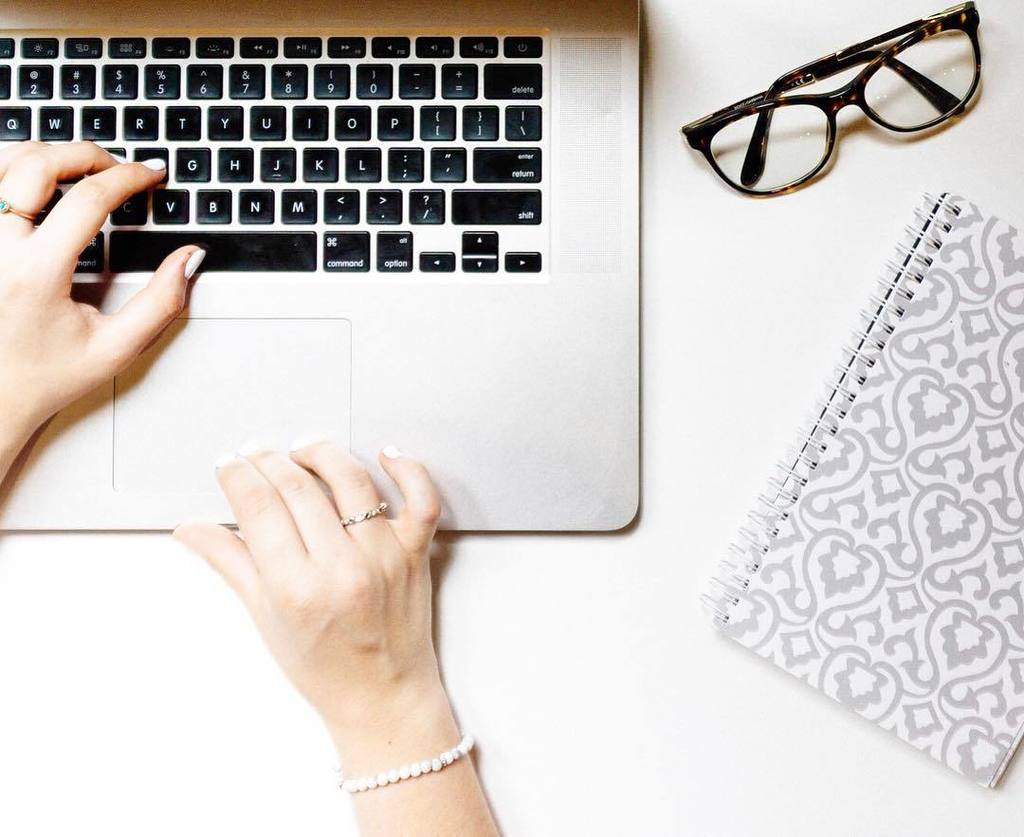 Wedding planning this lovely morning? Let us help! Did you know we have a great digital planning tool free for all… ift.tt/2rWfryi