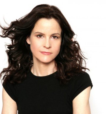 HAPPY BIRTHDAY ALLY SHEEDY !!!!!!!!!!
Author, Activist, Movie star, and Mother !!!!! 