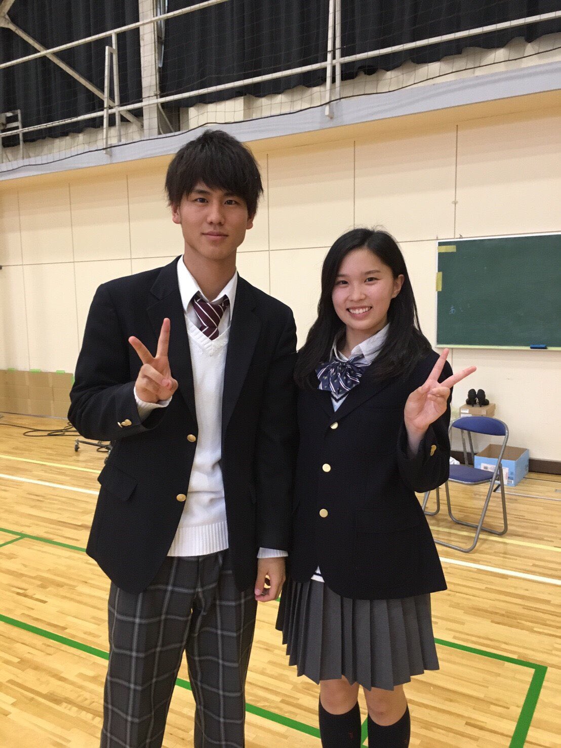ひとつだプロダクション 一橋国際部drama 津田塾英語会drama われらがひとつだプロダクションから4年ぶりにミスフレが出ましたよ れんと おめでとう 制服が似合って歌もうまいなんて T Co Ey2djbqzky Twitter