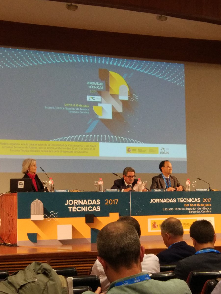 Viendo a <a href="/RevillaMiguelA/">Miguel Ángel Revilla</a> en las Jornadas Técnicas. Ya me puedo morir tranquila. #RedIRISjt17