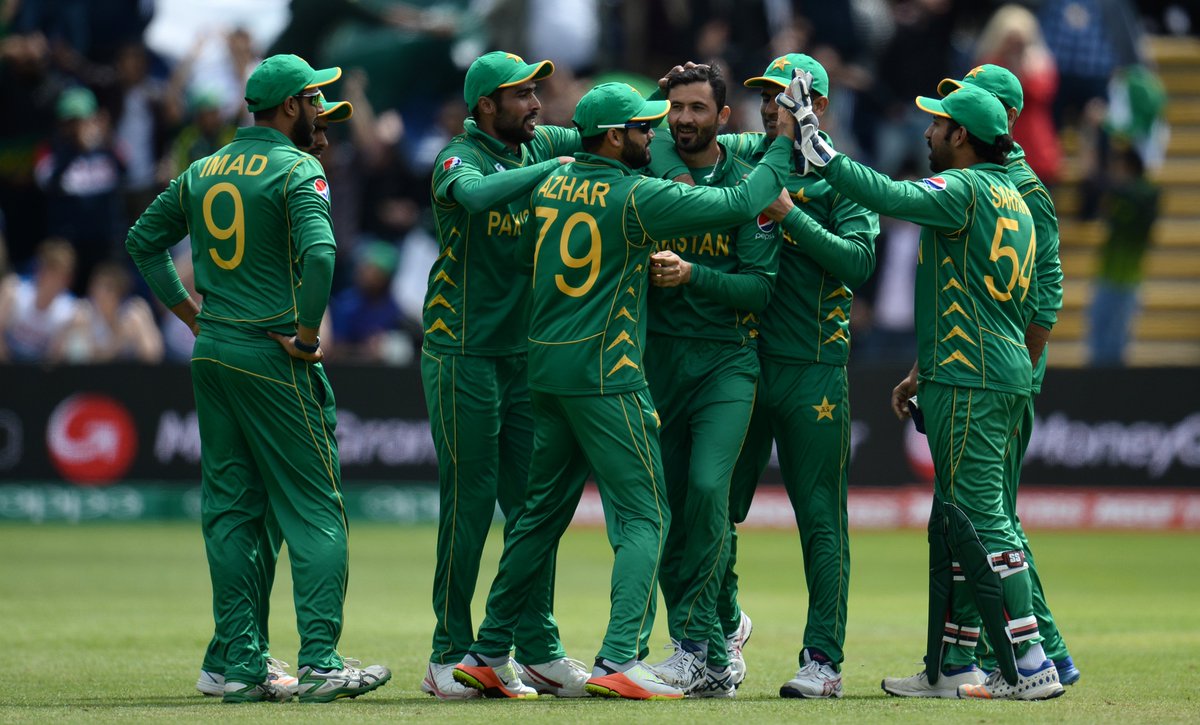 ICC's tweet photo. Ex-@englandcricket man @Ian_Bell believes the hosts will have to be wary against an unpredictable Pakistan! https://t.co/ZKbinOZqDR #CT17 https://t.co/1Prn7ixH5d