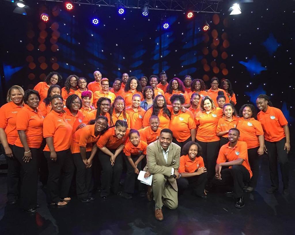 WaltWhitmanJr's tweet photo. @soulchildrenchi at @wgntv and Producer Ms Tyra #SCC35 #StillStanding #June17 #meetus https://t.co/jXSVJIknqZ https://t.co/Af0BwacuCA