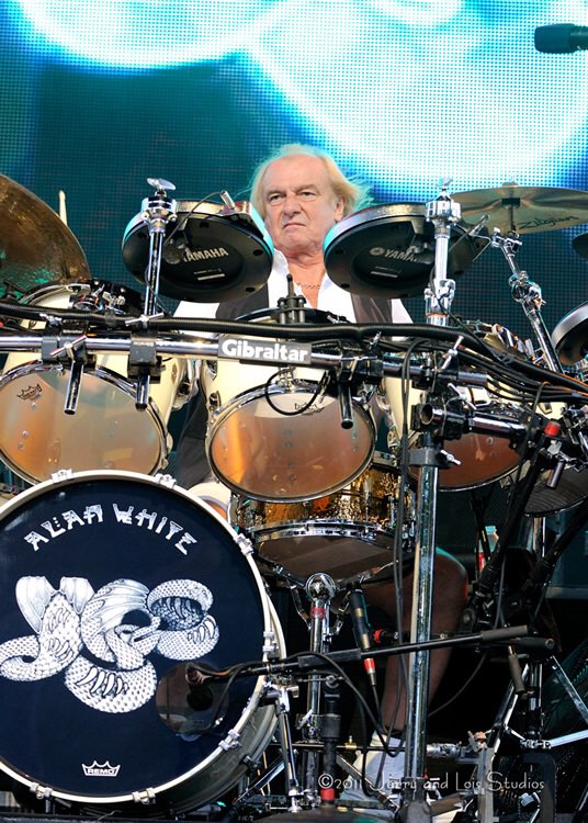 Happy Birthday, Alan White !   