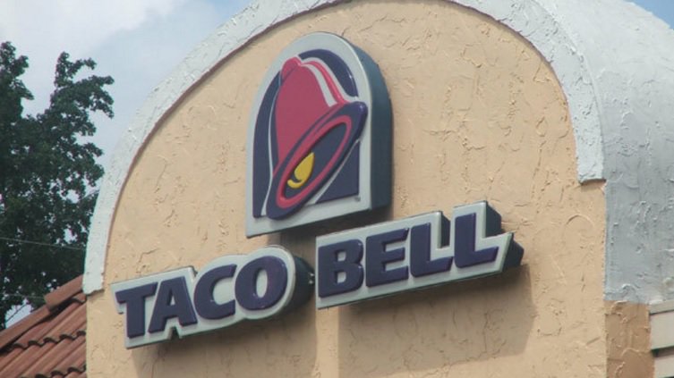 Here's how to claim your free #taco at @tacobell today bit.ly/2s6uZOL https://t.co/MKqpx42Bfe