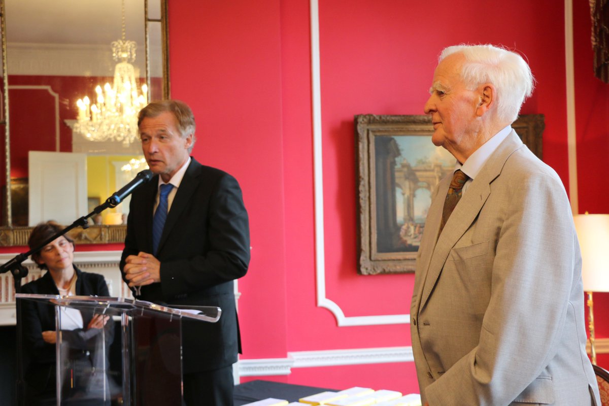 GermanEmbassy's tweet image. A huge congratulations to all nominees, special mentions &amp;amp; award winners at yesterday's #GermanTeacherAward! 

More: uk.diplo.de/Vertretung/uni…