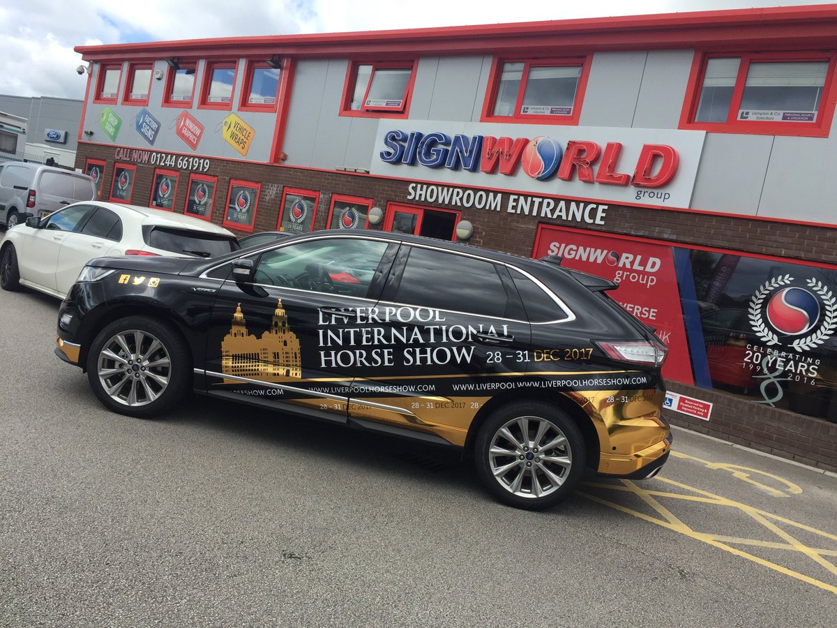 SignworldGroup's tweet image. Our latest vehicle wrap is now finished. We're loving the polished gold effect on this one! Let us know what you think! #gold #fordedge