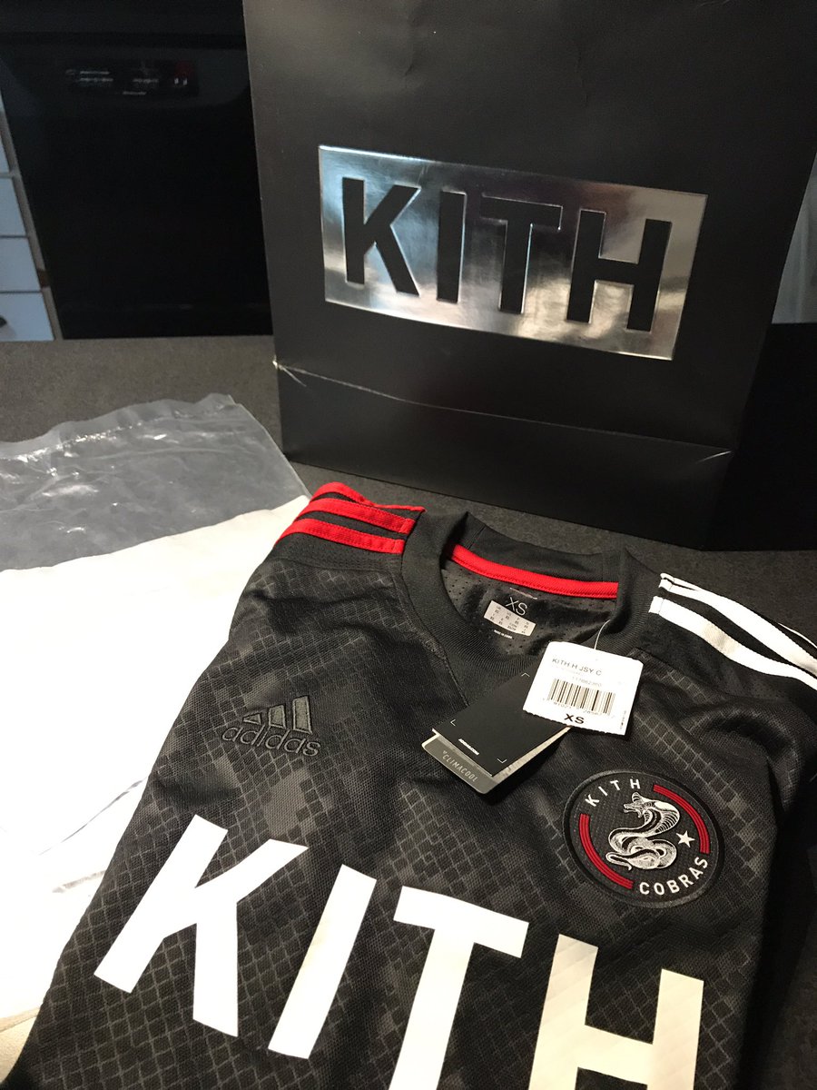 kdittz's tweet photo. Selling KITH Cobras Away Jersey size XS #kith #kithcobras #adidasfootball https://t.co/LVjpM2dqn6