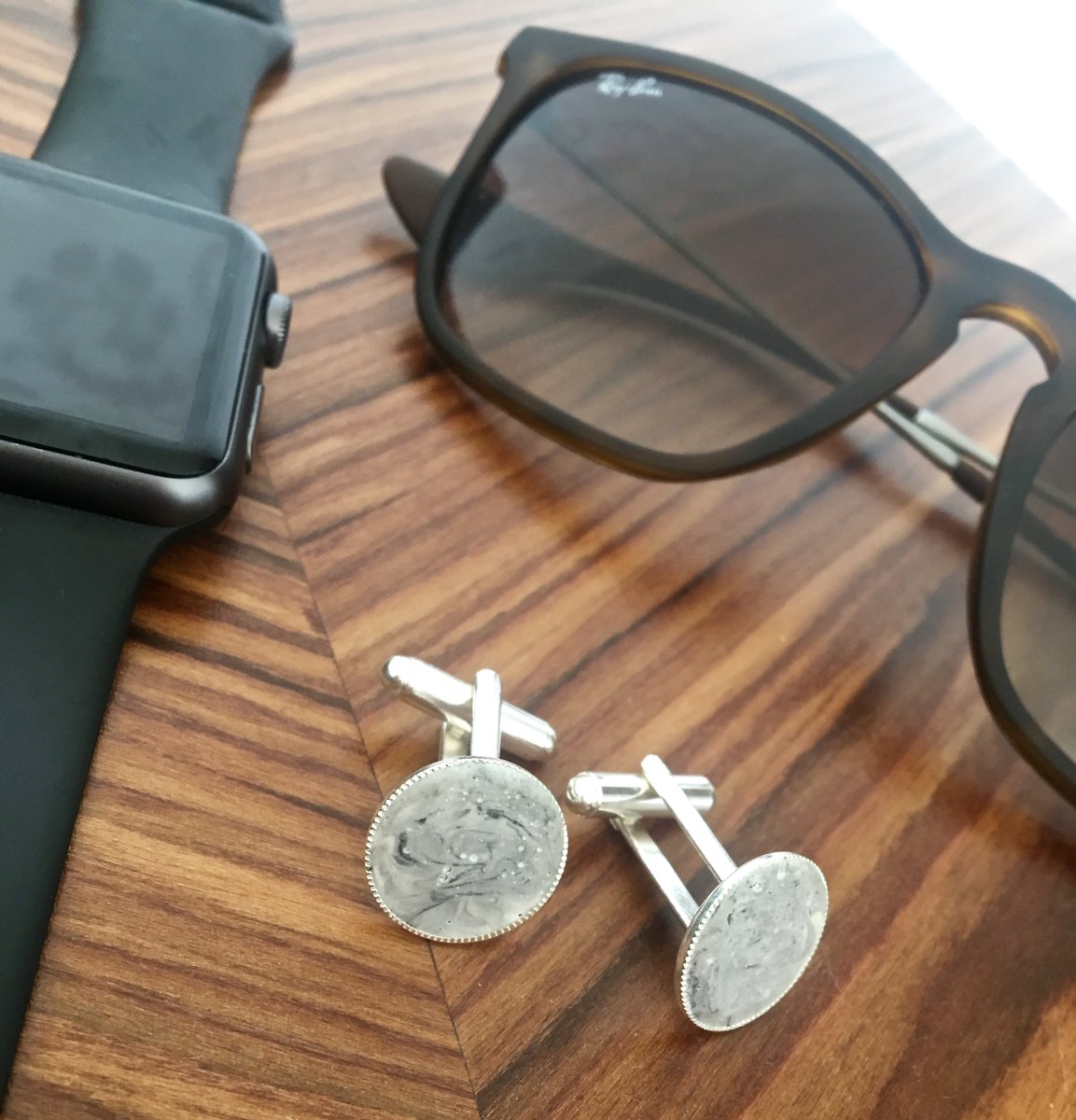appinandthird's tweet photo. C U F F L I N K S - https://t.co/LYDJDJq3V3 #appinandthird #fathersday #jewelleryformen #giftsfordad https://t.co/xUlCPgc0vp
