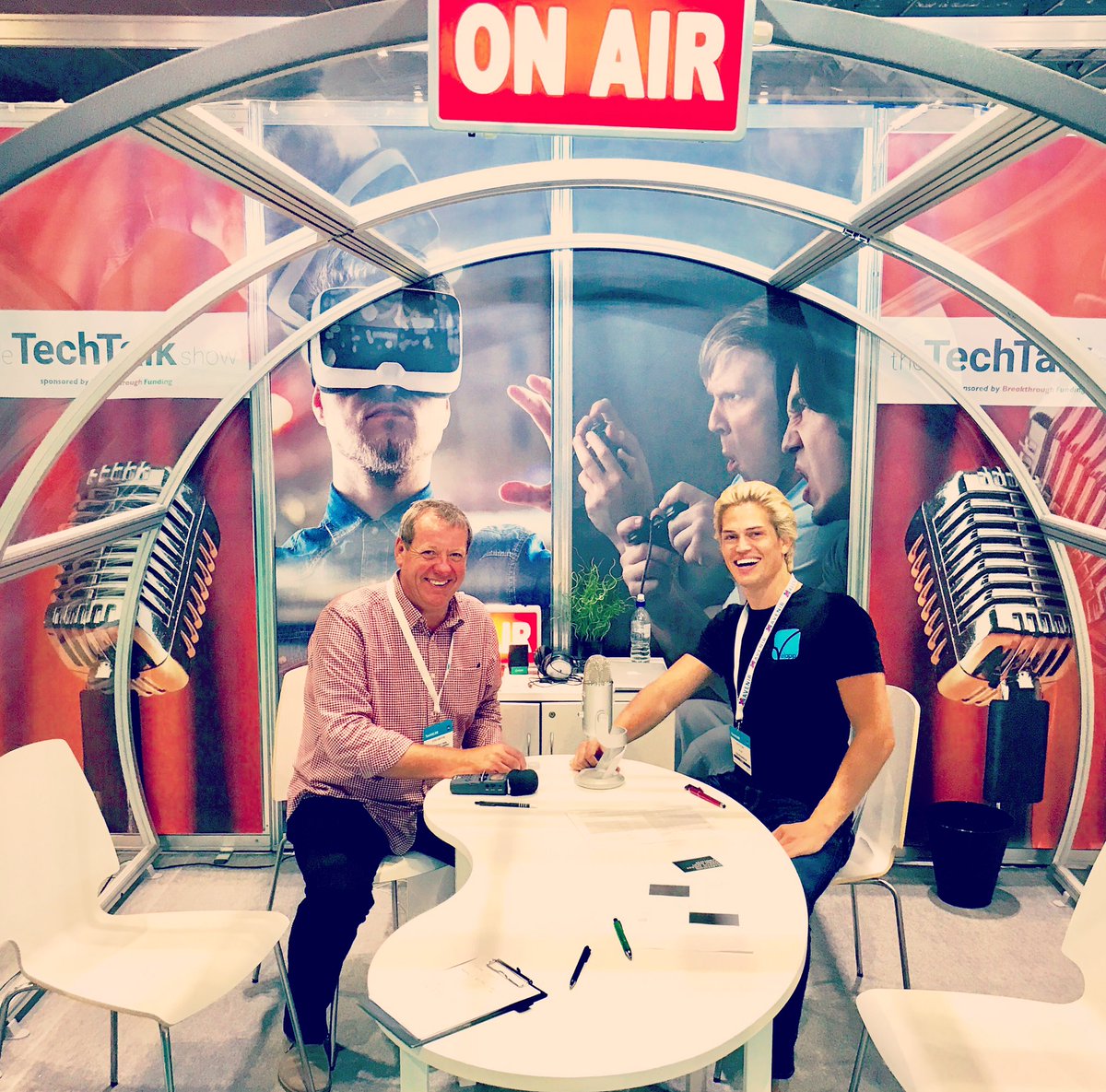 daviddemin's tweet photo. Always a pleasure speaking with @techtalkshowuk #Velapp https://t.co/9BIxy3Dyil