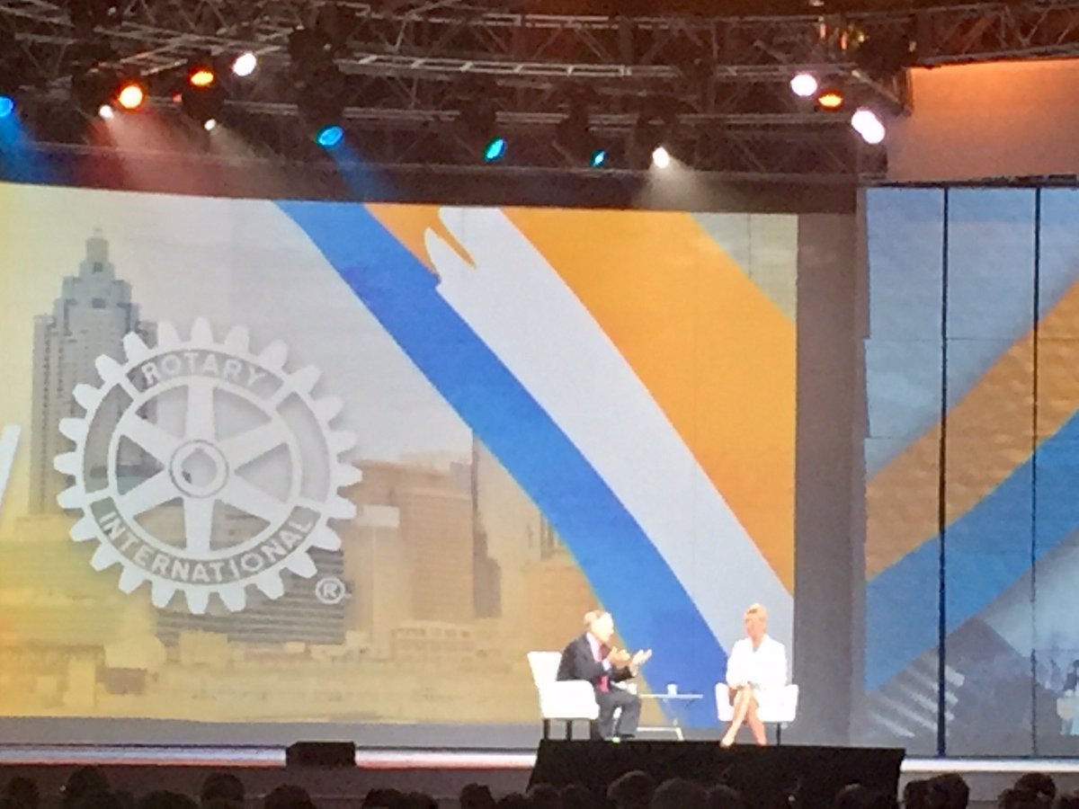 Polio survivor and golf legend Jack Nicklaus chatted to 25,000 of his closest friends today #EndPolioNow #Rotary17