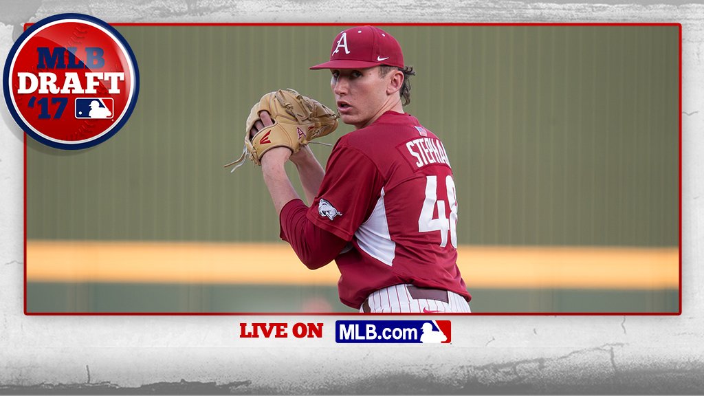 MLBDraft's tweet photo. With the 92nd pick of the 2017 #MLBDraft, the @Yankees select @Razorbackbsb RHP Trevor Stephan: https://t.co/oUUGXftEPh https://t.co/C2kVYhNclT