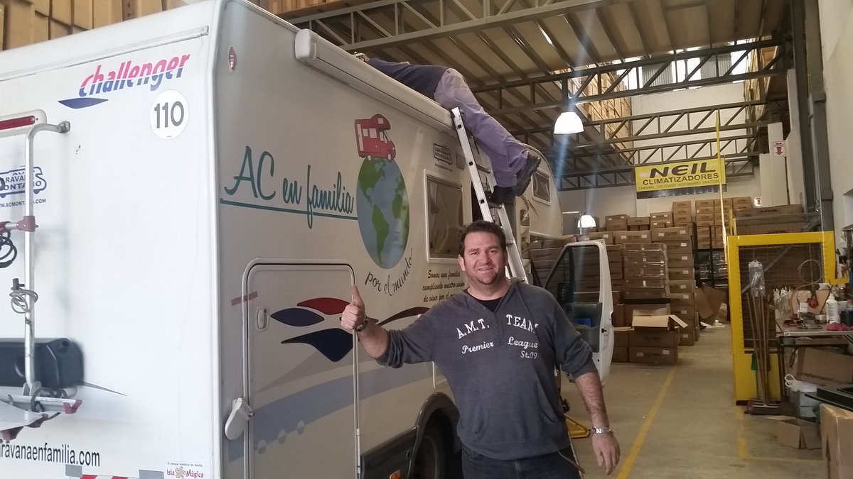 acenfamilia's tweet photo. Nos instalan un #climatizador #NEIL en su fabrica de #Argentina c/distribuidor en España #mitortuga.es #patrocinanuestroviaje #autocaravana https://t.co/WYN7zr8Ham