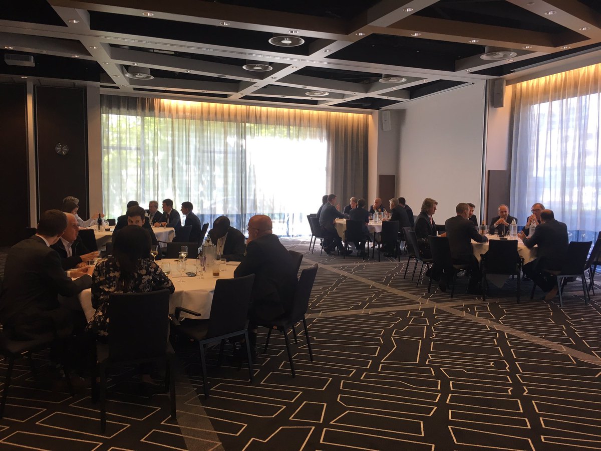 Conferencekid's tweet image. Roundtable discussions @CWCGas #LNGFuels Summit #Amsterdam