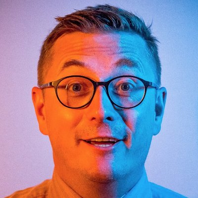 At #ComicCon London we talk to <a href="/Dr__Dave/">Dr Dave Ranyard</a> founder and CEO of <a href="/dri_HQ/">Dream Reality Interactive</a> about how #Youtubers can embrace #360film &amp; #VR bit.ly/digitaljam119