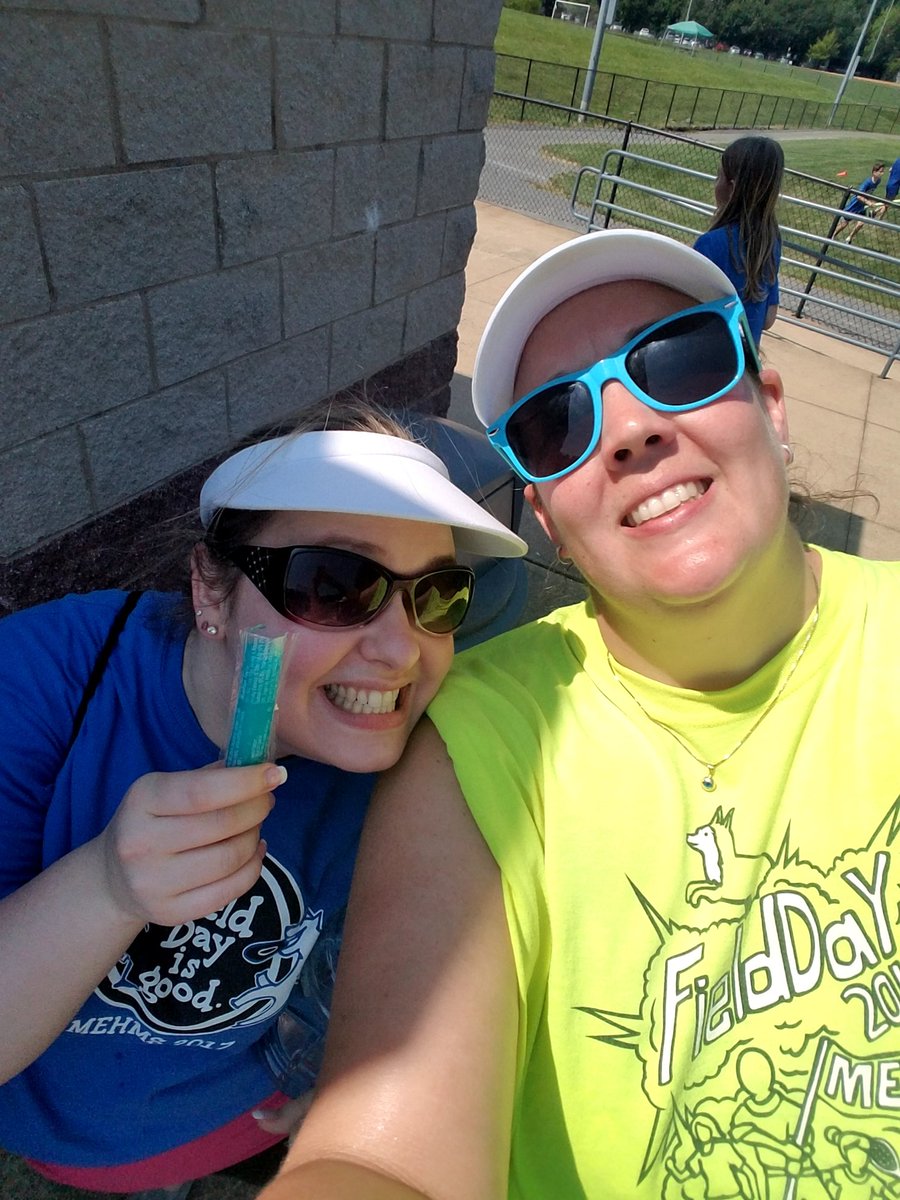 Field Day 2017 #hotsmiles #sendmoreicepops #fieldday2017 <a href="/mehms/">Mary Ellen Henderson Middle School</a> <a href="/coachcoffren/">Coach Coffren</a>