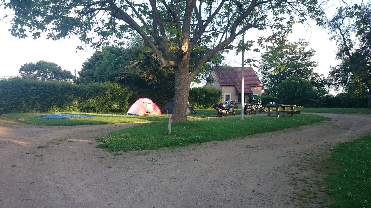 MotorPieten's tweet photo. De kosten voor deze camping zorgen ervoor dat weer werken dik onder de €20 zitten (gemiddeld) https://t.co/e980a51bUl