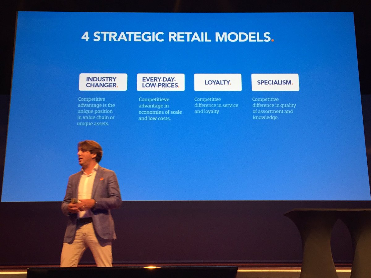 karstenklein's tweet photo. Het MKB Groei event is begonnen in het @WorldForum_ met als inleider @PieterZwart van @Coolblue_NL #MKBGroeiDH https://t.co/ZctZtN7LbS