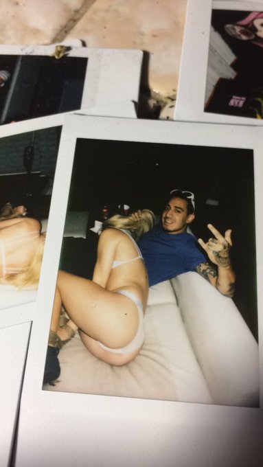 the devil loves sluts🌈 https://t.co/csVlEuEJEs<a href="/tag/camsoda"class="tags"><span>#camsoda</span></a>