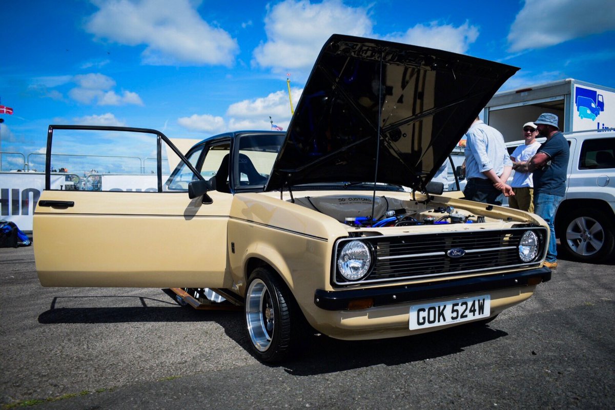 ccbrucephoto's tweet photo. Mk2 escort @SantaPodRaceway for @ClassicFordShow
#ford #escort #classicford #CFshow https://t.co/DCdCBDKEBS